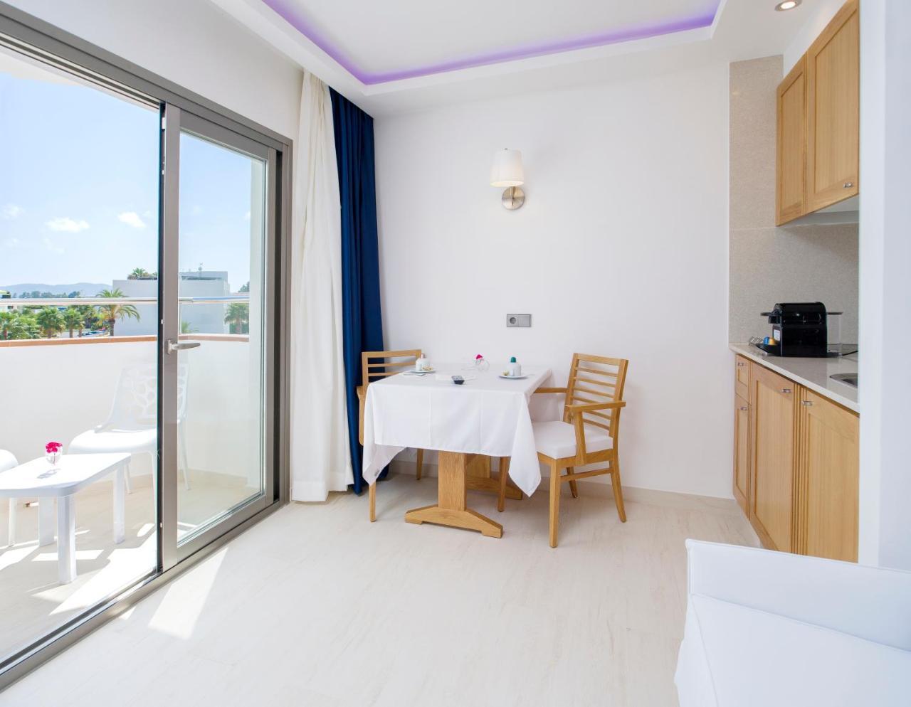 My Way Luxury Ibiza Studio - Ab Group Platja d'en Bossa Exterior foto