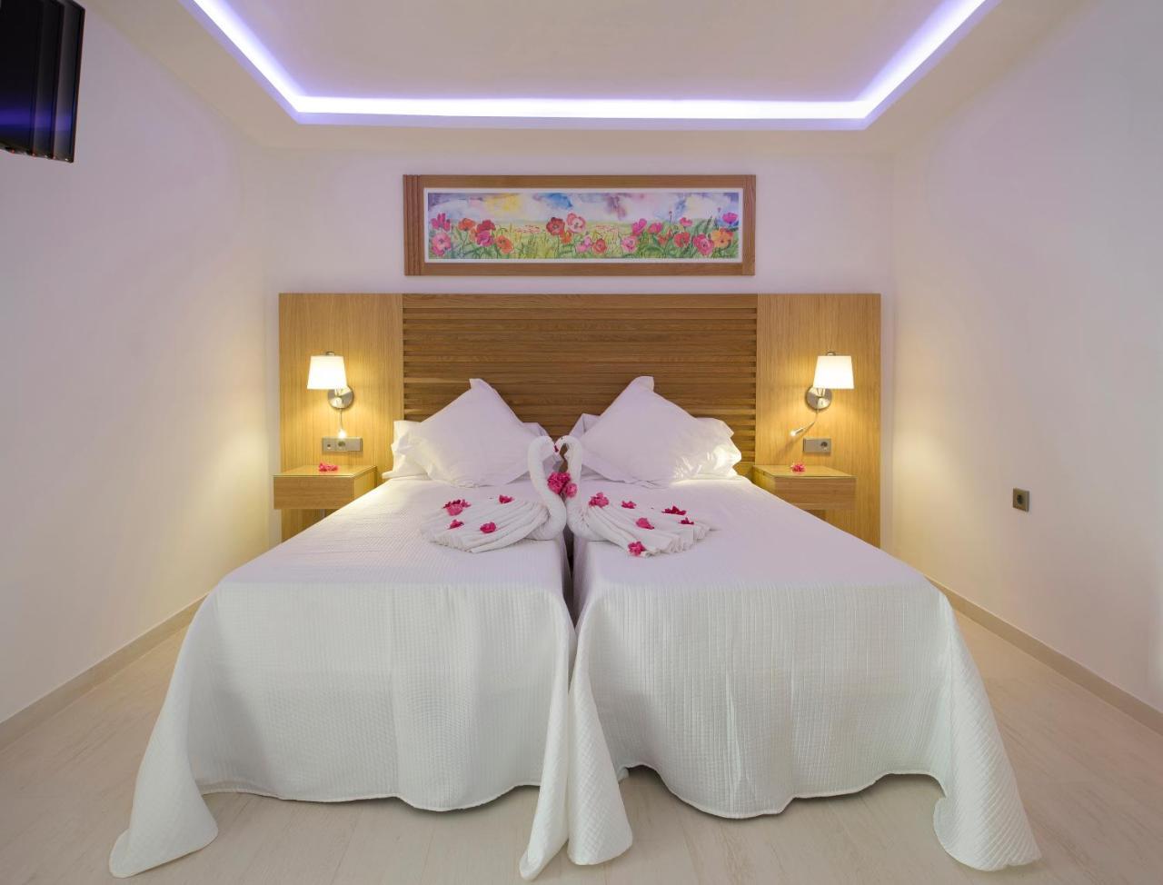 My Way Luxury Ibiza Studio - Ab Group Platja d'en Bossa Exterior foto