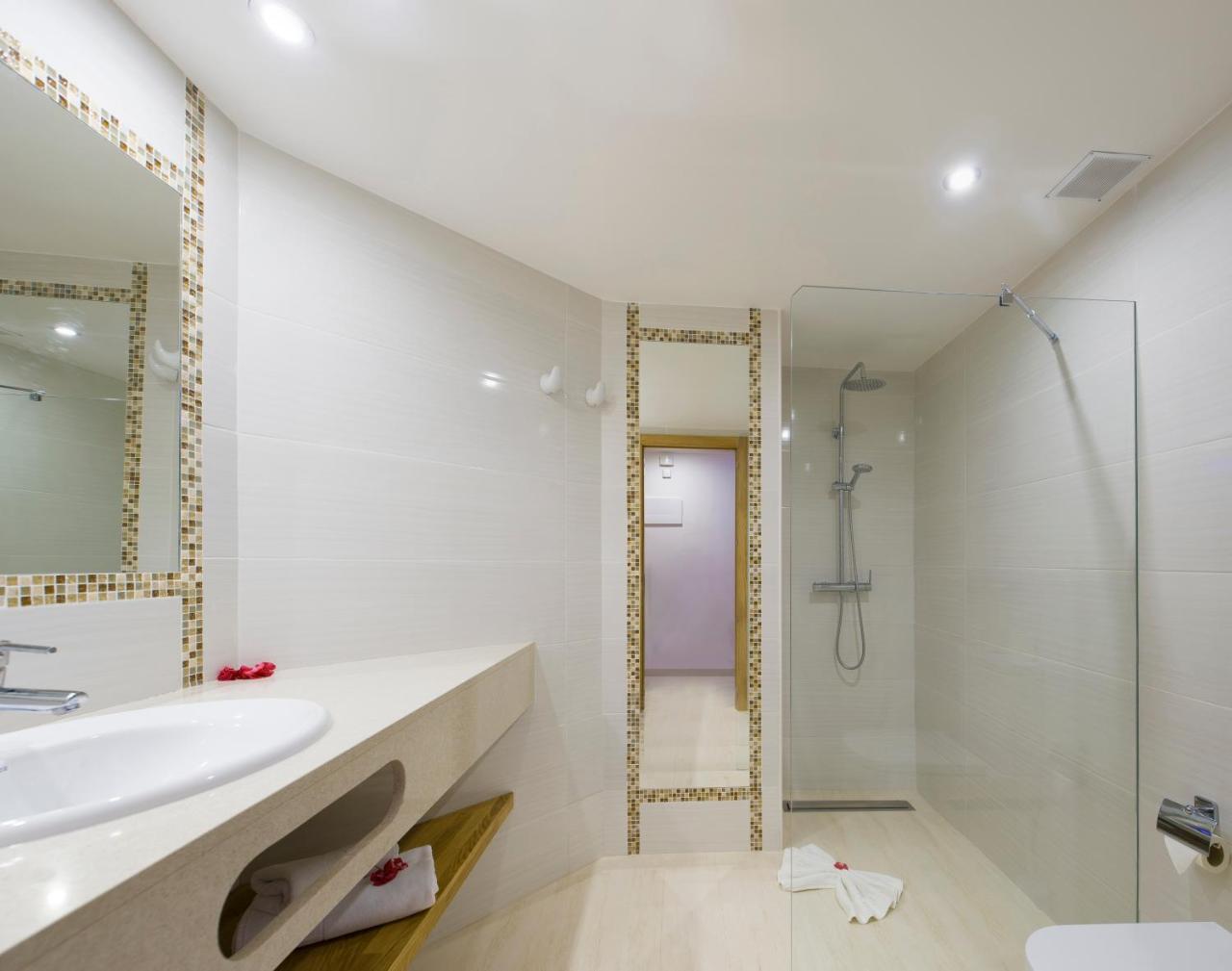 My Way Luxury Ibiza Studio - Ab Group Platja d'en Bossa Exterior foto